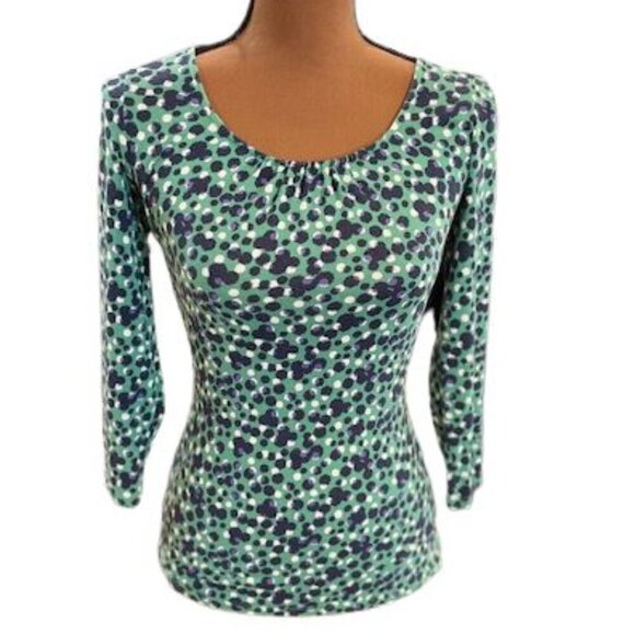 Boden Tops - Boden Long Sleeve Poppies T-Shirt in Green – Size 4